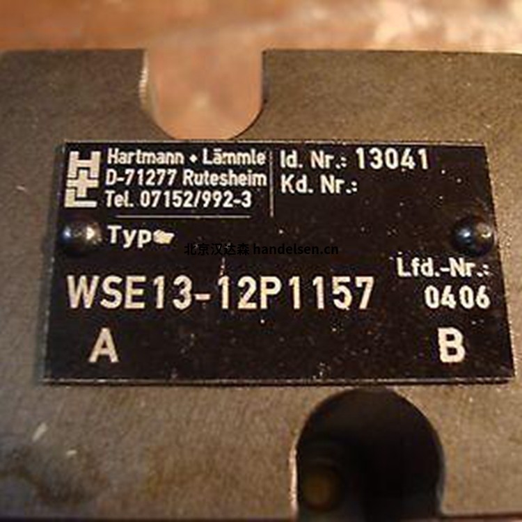 src=http://m.ph-v.com/skin/m03skinBlue/image/nopic.gif